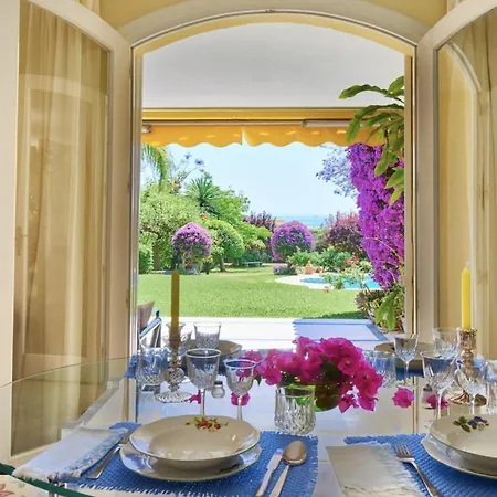 3088 Luxury Oasis וילה *