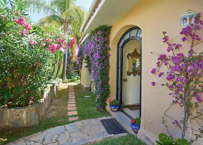 3088 Luxury Oasis Vila